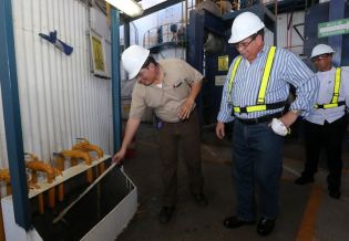 Vicepresidente Halleslevens destaca importancia de industria azucarera