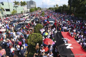 Nicaragüenses ratifican compromiso por la paz, la justicia y el resurgir de la Nación