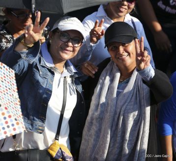 Nicaragüenses ratifican compromiso por la paz, la justicia y el resurgir de la Nación