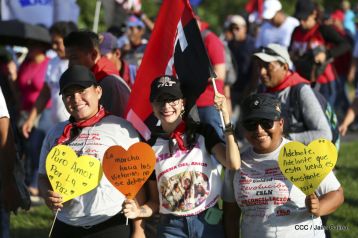 Nicaragüenses ratifican compromiso por la paz, la justicia y el resurgir de la Nación