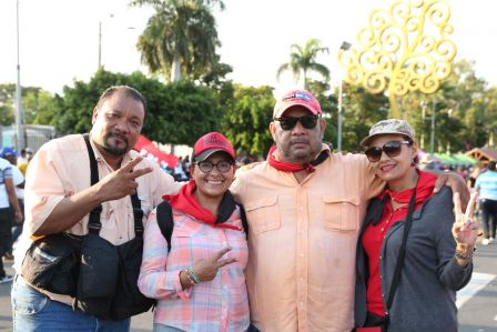 Nicaragüenses ratifican compromiso por la paz, la justicia y el resurgir de la Nación