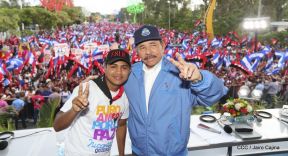 Caminata por la paz, honrando el legado de Monseñor Óscar Arnulfo Romero