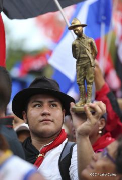 Caminata por la paz, honrando el legado de Monseñor Óscar Arnulfo Romero