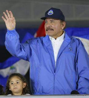 Caminata por la paz, honrando el legado de Monseñor Óscar Arnulfo Romero