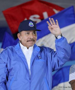 Caminata por la paz, honrando el legado de Monseñor Óscar Arnulfo Romero