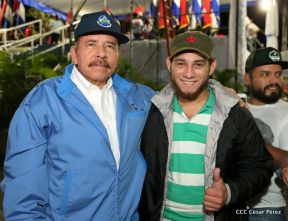 Caminata por la paz, honrando el legado de Monseñor Óscar Arnulfo Romero