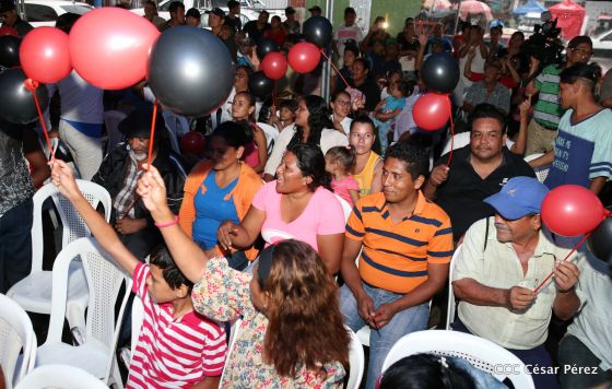 Por Nuestros Héroes del Amor que nos dejaron la obligación de mantener nuestra Nicaragua, Siempre Libre  