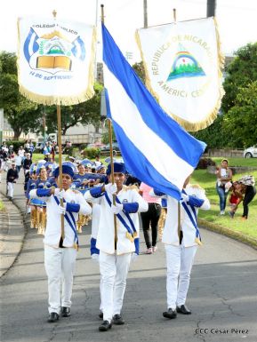 Inauguran exposición de los Santos Patronos