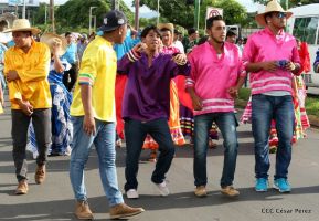 Inauguran exposición de los Santos Patronos