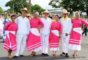 Inauguran exposición de los Santos Patronos