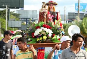 Inauguran exposición de los Santos Patronos