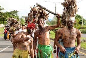 Inauguran exposición de los Santos Patronos