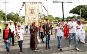 Inauguran exposición de los Santos Patronos