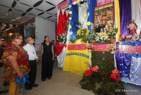 Inauguran exposición de los Santos Patronos