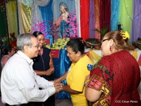 Inauguran exposición de los Santos Patronos