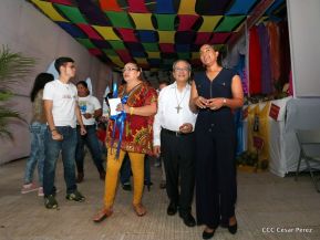 Inauguran exposición de los Santos Patronos