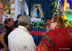 Inauguran exposición de los Santos Patronos