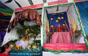 Inauguran exposición de los Santos Patronos