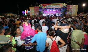 Inauguran exposición de los Santos Patronos