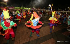 Inauguran exposición de los Santos Patronos