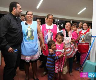 Inauguración de Tiangue La Purísima en Avenida Bolivar