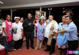 Inauguración de Tiangue La Purísima en Avenida Bolivar