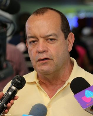 Inauguración de Tiangue La Purísima en Avenida Bolivar