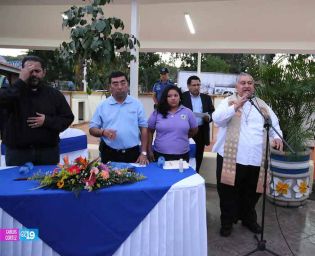 Inauguración de Tiangue La Purísima en Avenida Bolivar