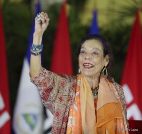 Nicaragua conmemoró legado del comandante Carlos Fonseca Amador