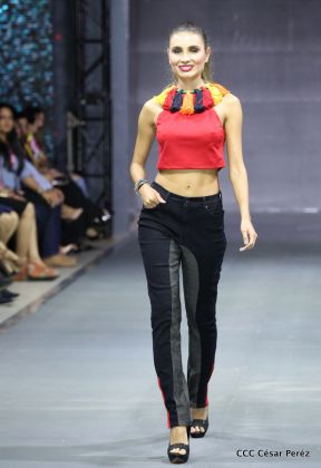 Segunda noche de colores en la fiesta de la moda más importante de Nicaragua