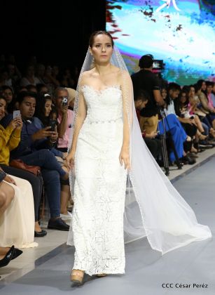 Segunda noche de colores en la fiesta de la moda más importante de Nicaragua