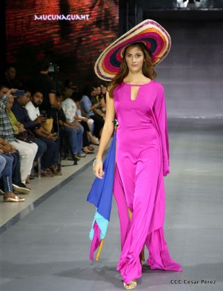 Segunda noche de colores en la fiesta de la moda más importante de Nicaragua
