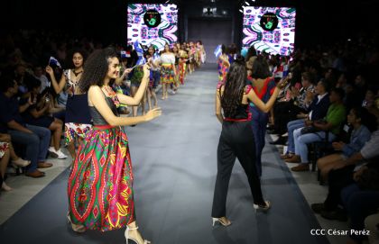 Segunda noche de colores en la fiesta de la moda más importante de Nicaragua