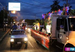 Altares móviles recorren Managua