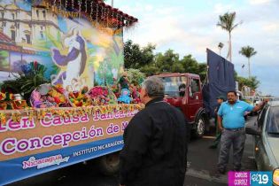 Altares móviles recorren Managua