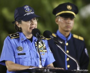 Daniel y Rosario presiden XVI acto de graduación de cadetes de la Policía