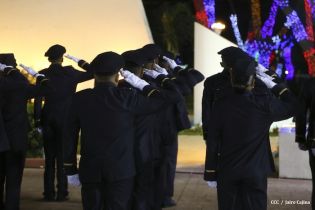 Daniel y Rosario presiden XVI acto de graduación de cadetes de la Policía