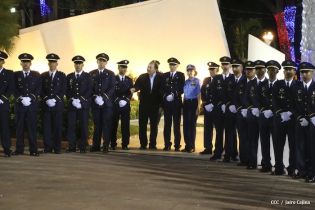 Daniel y Rosario presiden XVI acto de graduación de cadetes de la Policía