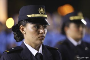 Daniel y Rosario presiden XVI acto de graduación de cadetes de la Policía