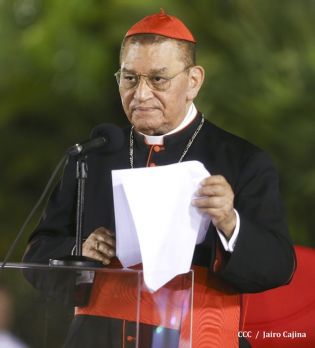 Daniel y Rosario presiden XVI acto de graduación de cadetes de la Policía