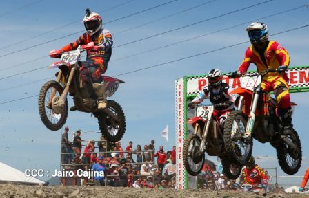 ¡Rugir de motores en el Paseo Xolotlán!