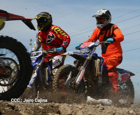 ¡Rugir de motores en el Paseo Xolotlán!