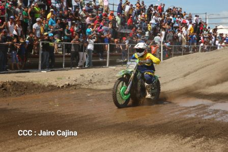 ¡Rugir de motores en el Paseo Xolotlán!