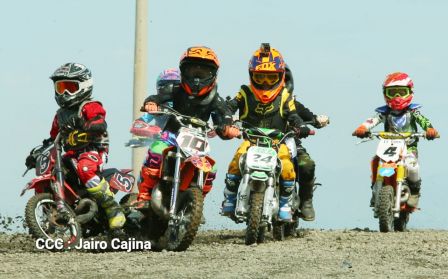 ¡Rugir de motores en el Paseo Xolotlán!