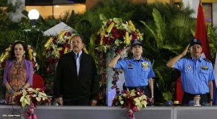 Daniel y Rosario presiden XVI acto de graduación de cadetes de la Policía