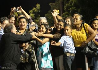 Daniel y Rosario presiden XVI acto de graduación de cadetes de la Policía