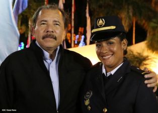 Daniel y Rosario presiden XVI acto de graduación de cadetes de la Policía