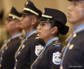  XXI Promoción de cadetes de la Academia de Policía Walter Mendoza