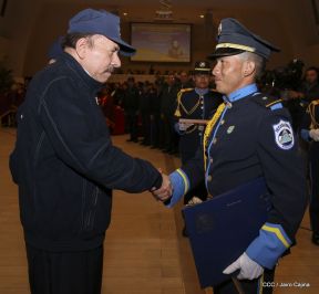  XXI Promoción de cadetes de la Academia de Policía Walter Mendoza