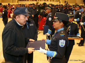  XXI Promoción de cadetes de la Academia de Policía Walter Mendoza